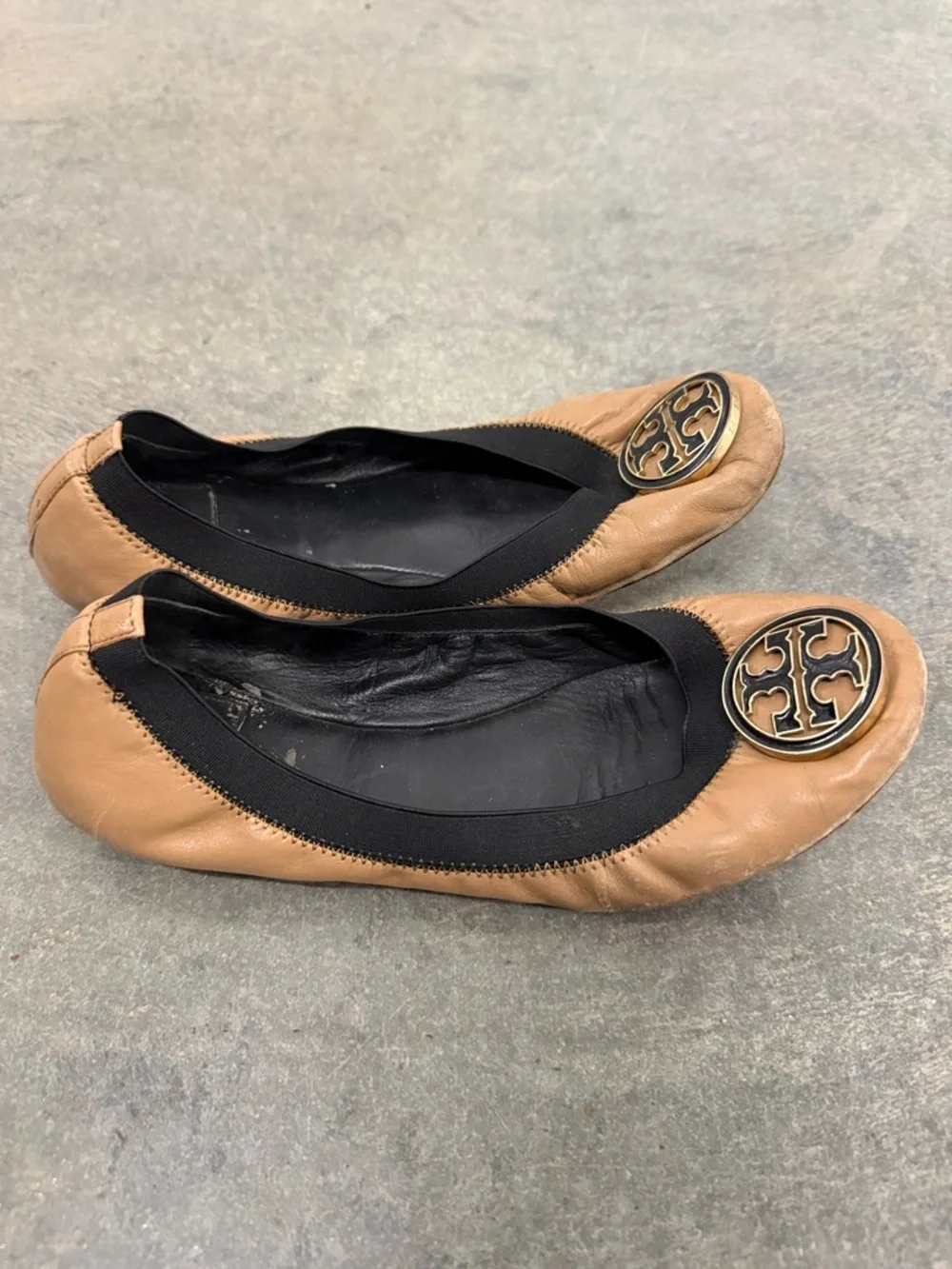 Tory Burch Camel Leather Logo Ballet Flats